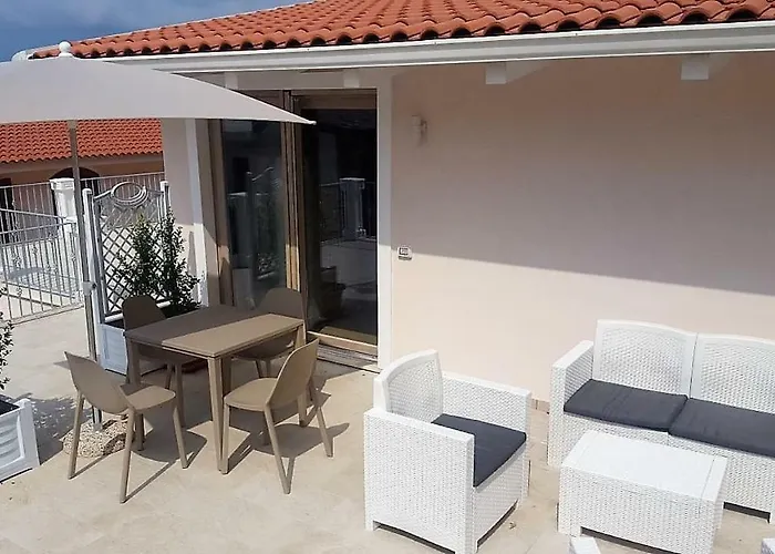 Borgo Panoramico N 5 特罗佩阿