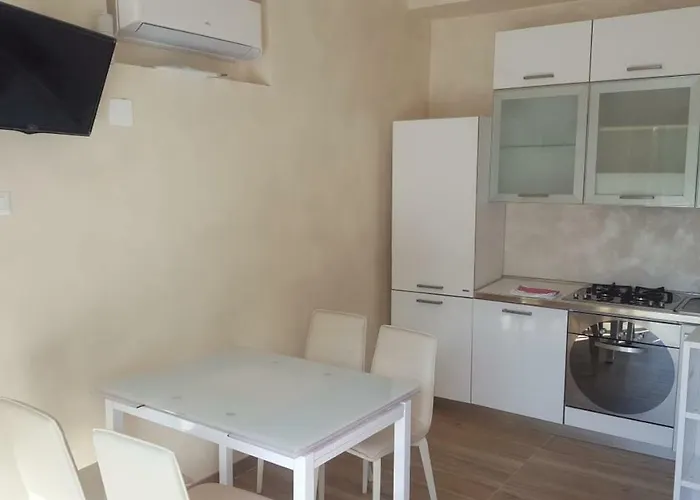 Borgo Panoramico N 5 特罗佩阿